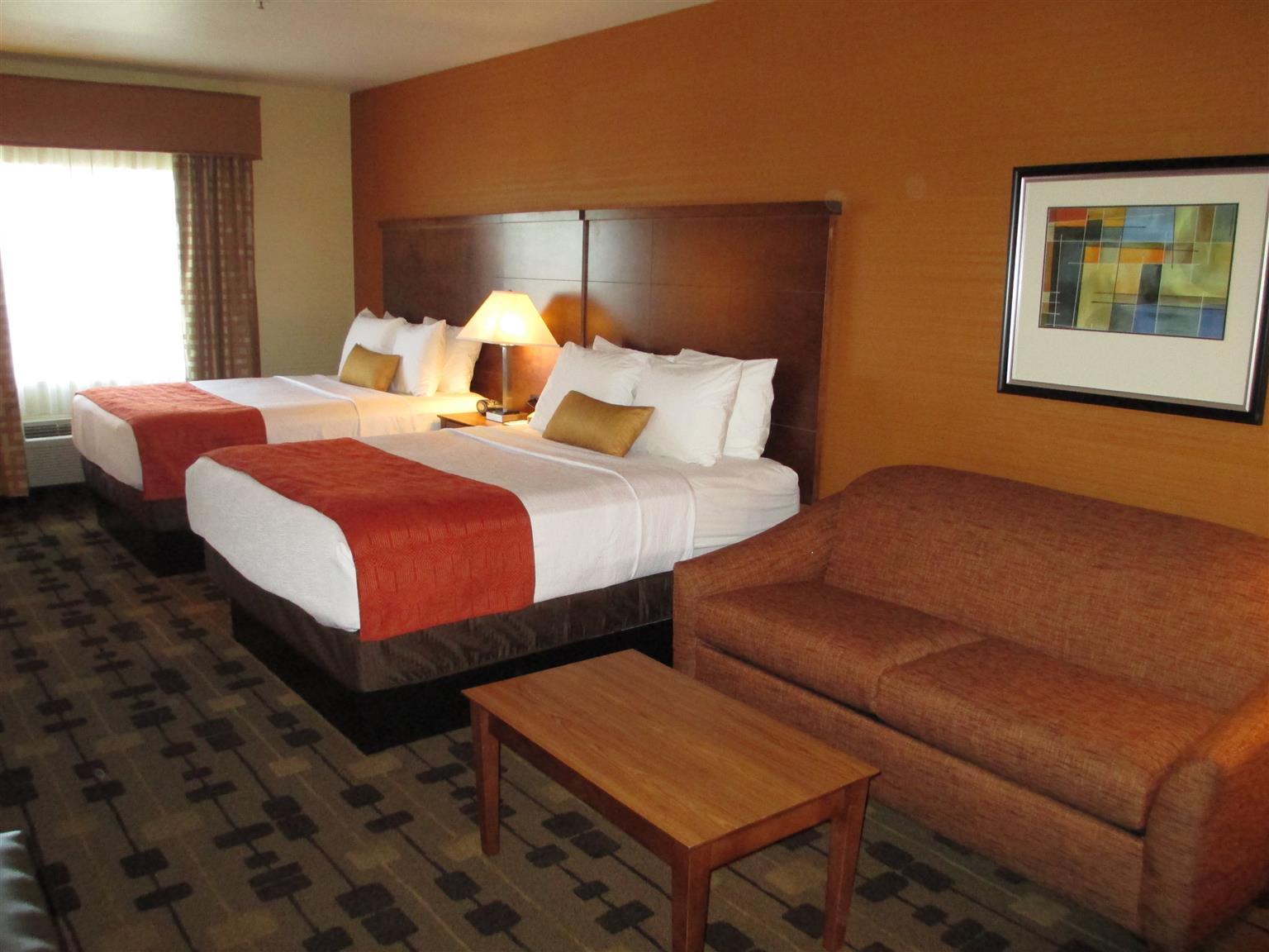 Best Western Plus Delta Inn & Suites Oakley Exterior photo