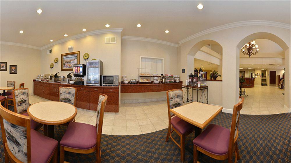 Best Western Plus Delta Inn & Suites Oakley Exterior photo
